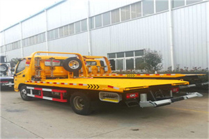 中区附近拖车救援搭电