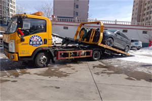 中区救援拖车费用怎么算